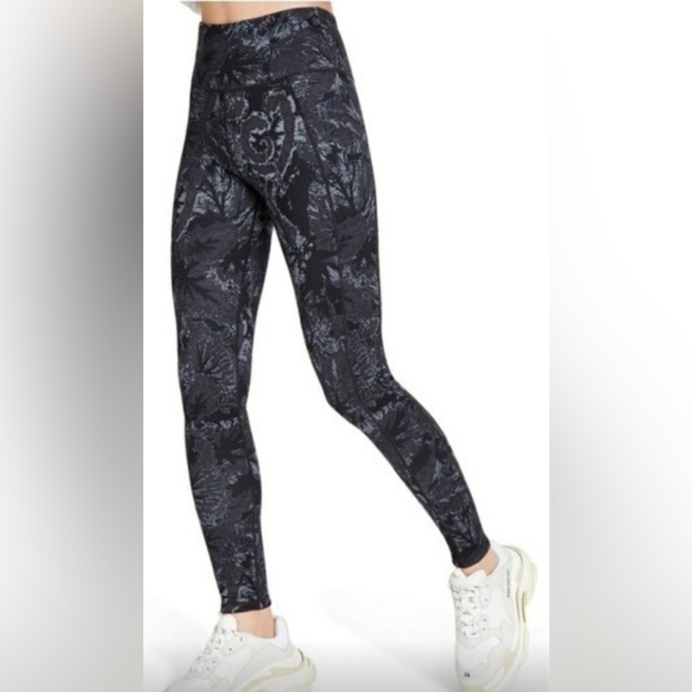 Sweaty Betty Black and Gray Leggings